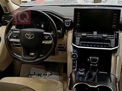 تۆیۆتا لاند کروزەر